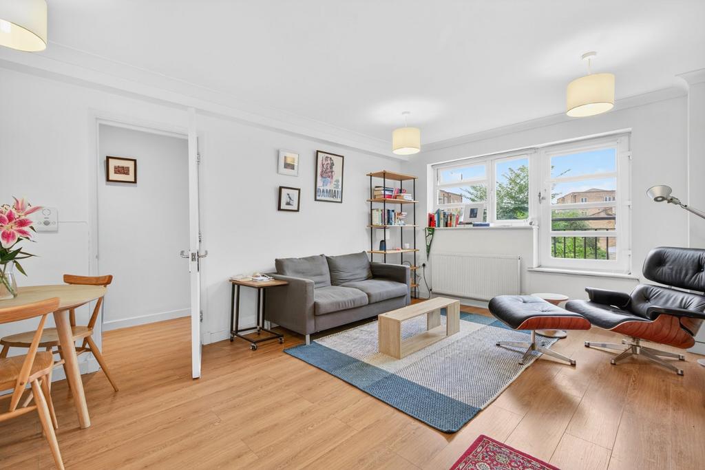 Apartment in London - View 3