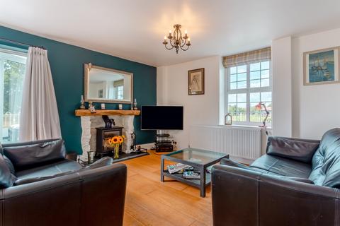 4 bedroom detached house for sale, Beach Road, St Brides Wentlooge, Newport