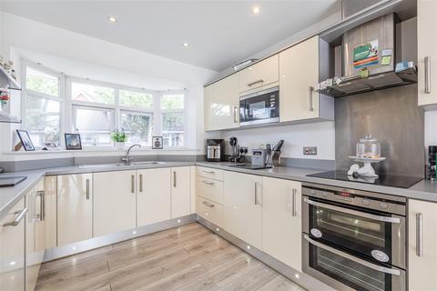 undefined, Park Close, West Byfleet KT14