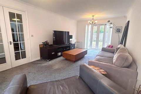 undefined, Yarningale Close, Birmingham B30