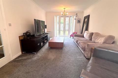 undefined, Yarningale Close, Birmingham B30
