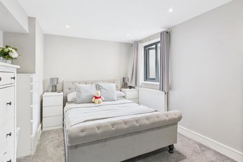 2 bedroom apartment for sale, Treadaway Hill, Loudwater, Buckinghamshire, HP10