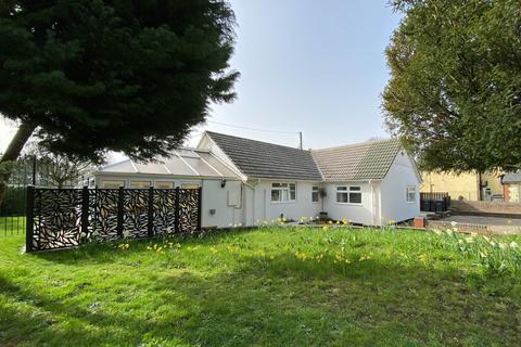3 bedroom detached house for sale, Prospect, Pewsey, SN9 5NT