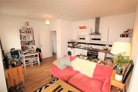 1 bedroom apartment to rent, Clarendon Park Road, Leicester, LE2
