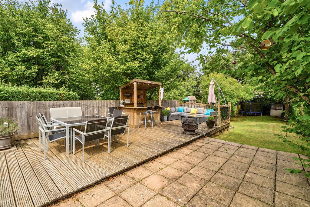 1333158-3-688b734...