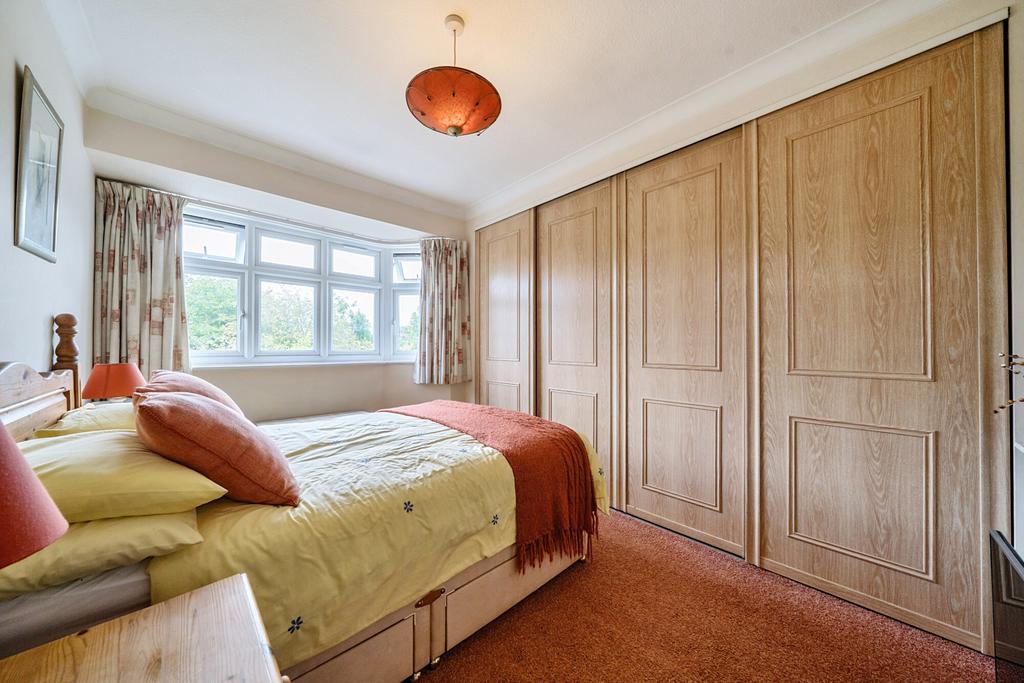 1333158-21-688b74...