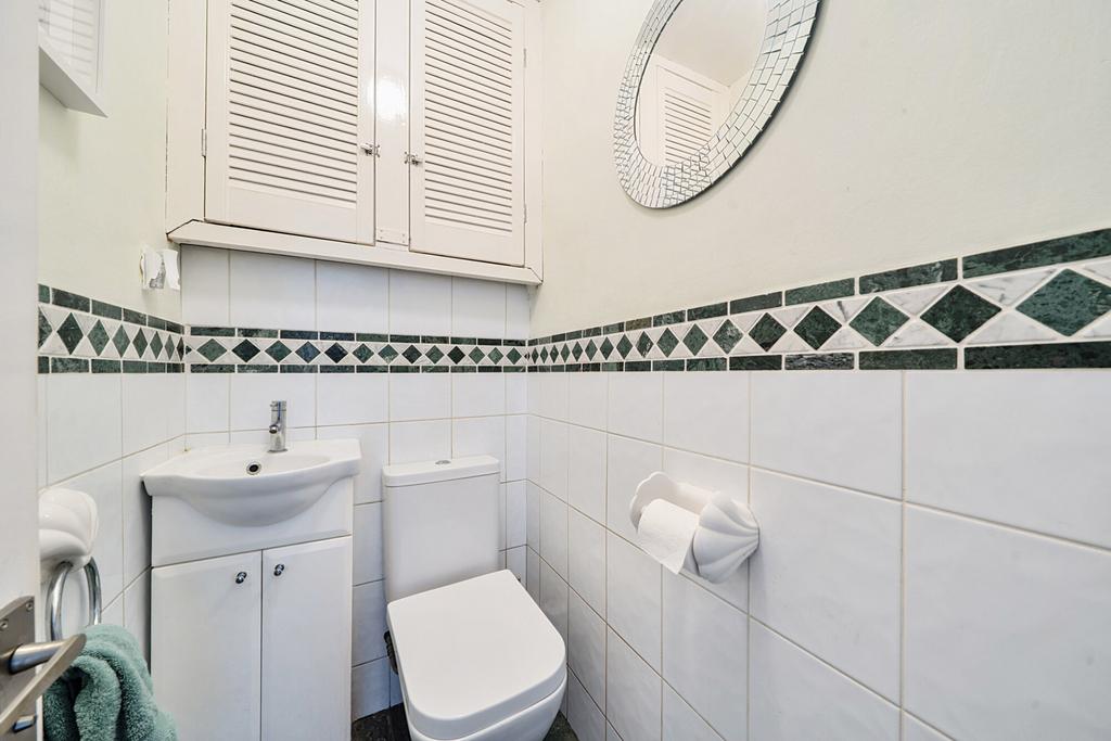 1333158-14-688b73...