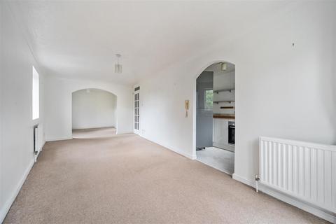 2 bedroom flat for sale, Sovereigns Quay, Bedford