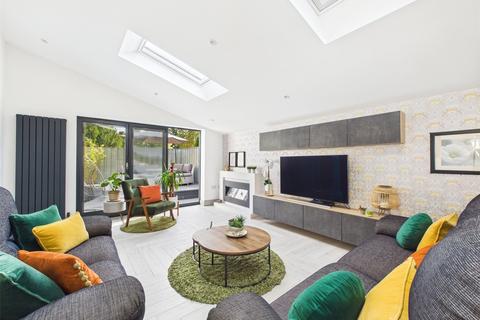 undefined, Astwood Road, Worcester, Worcestershire, WR3