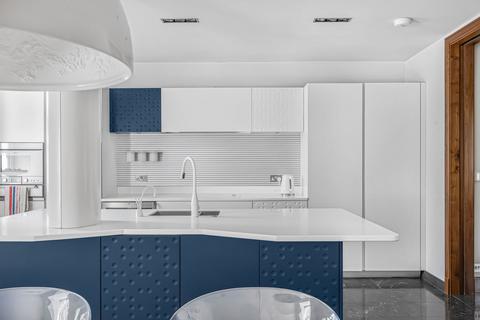 4 bedroom penthouse for sale, Palace Gate, London W8