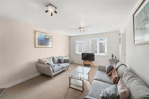 undefined, Rookfield Avenue, Sale