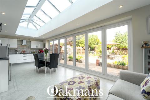 3 bedroom detached house for sale, Worcester Road, Bromsgrove B61