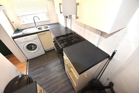 undefined, 27 Kelsall Road
