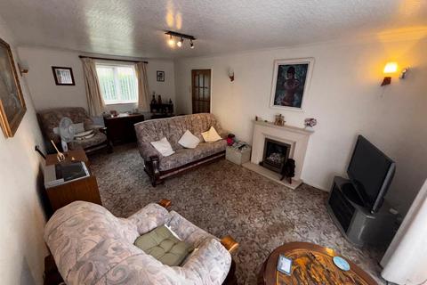 undefined, Chelwood Avenue, Hatfield