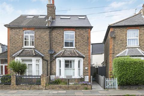 undefined, Somerset Road, Kingston Upon Thames KT1