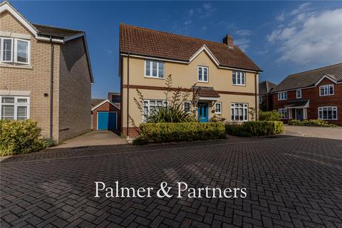 4 bedroom detached house for sale, Montagu Drive, Saxmundham, Suffolk, IP17