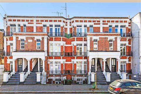 Norroy Road, Putney