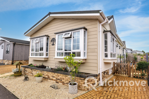 undefined, Andover, Hampshire, SP11