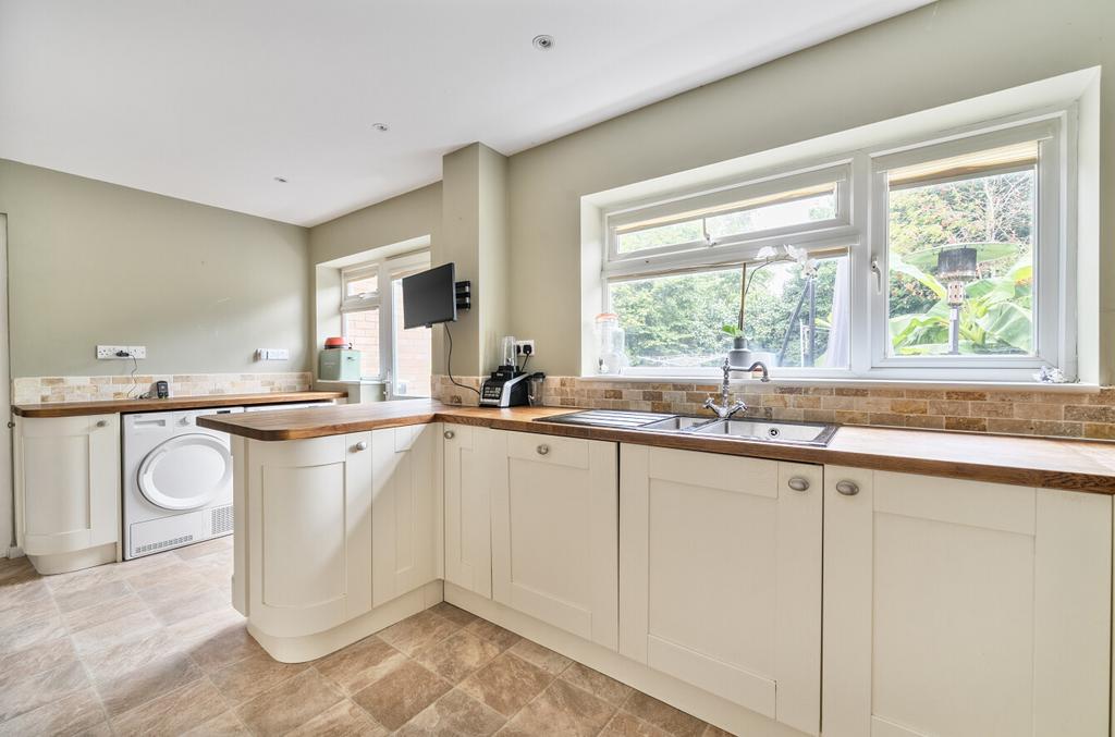 Kitchen/Utility