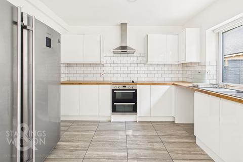 5 bedroom bungalow for sale, West End, Costessey, Norwich