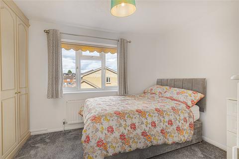 4 Midwinter Close, Welling, DA16 2LB