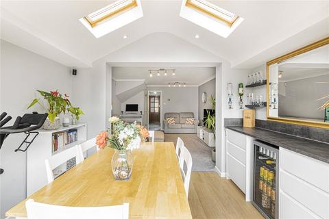 4 Midwinter Close, Welling, DA16 2LB
