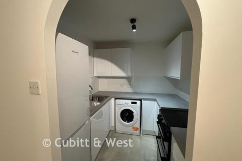 3 Abbots Rise, Redhill, RH1 1LL