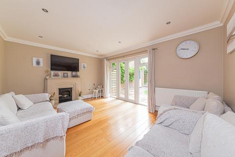 4 bedroom cottage for sale, THE LIMES, HAYLEY GREEN, BERKSHIRE, RG42 6DH
