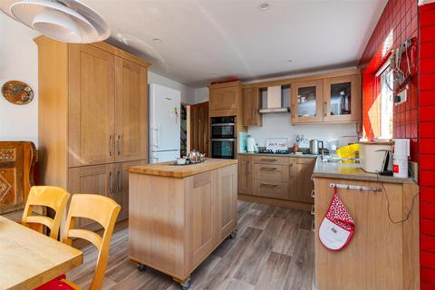 undefined, Orchard Close, Burton Joyce, Nottingham