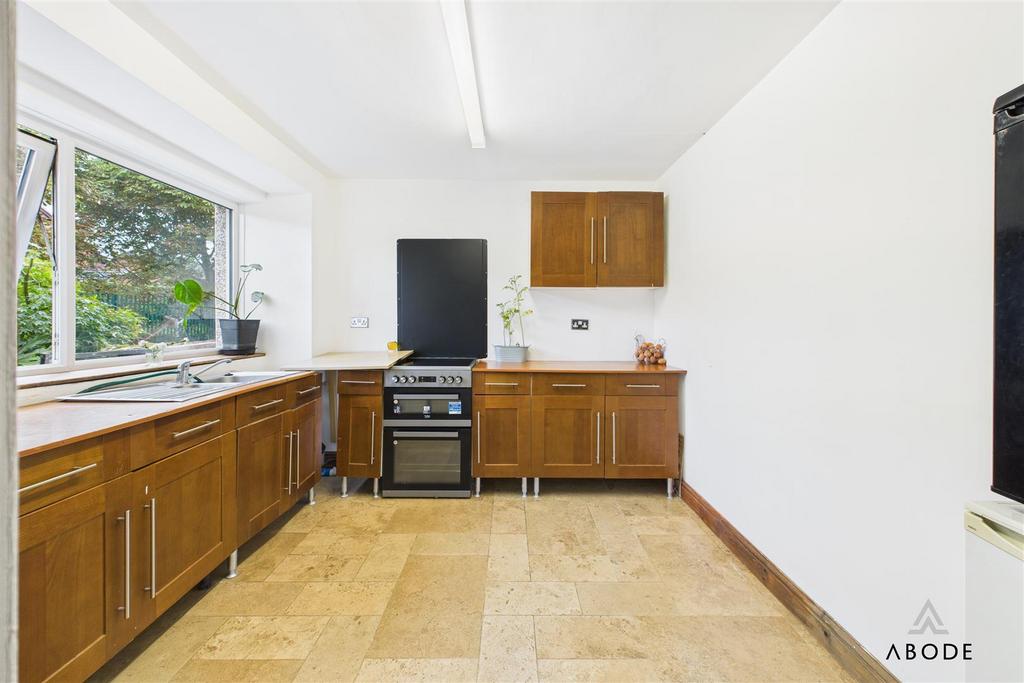 CAM04151 G0-PR0225-STILL008.jpg