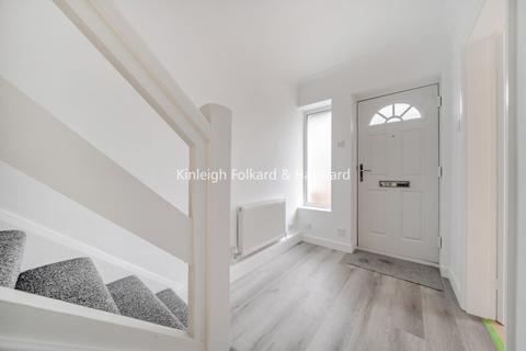 2 Pembury Close, Bromley, BR2 7PS