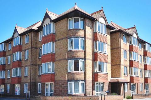 1 bedroom retirement property for sale, Oakland Court, Kings Road, Herne Bay, CT6 5RL