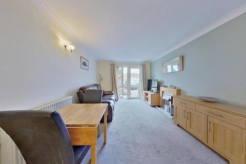1 bedroom retirement property for sale, Oakland Court, Kings Road, Herne Bay, CT6 5RL