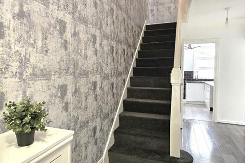 3 bedroom terraced house for sale, Brislington Hill, Bristol BS4