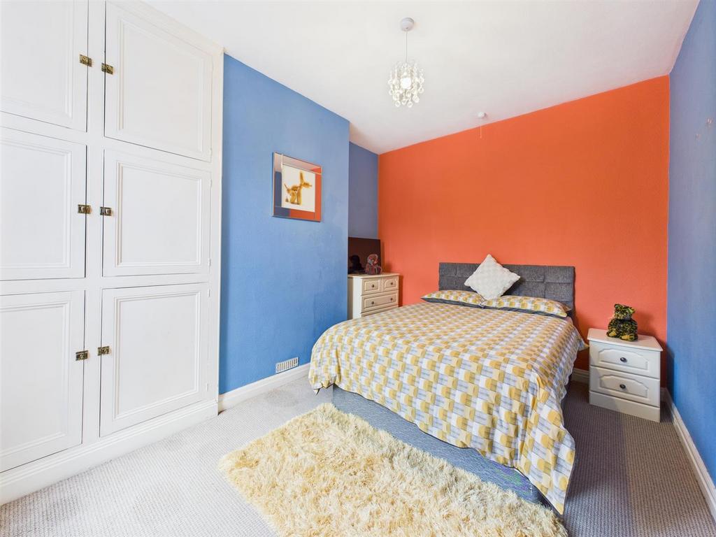 Bedroom:
