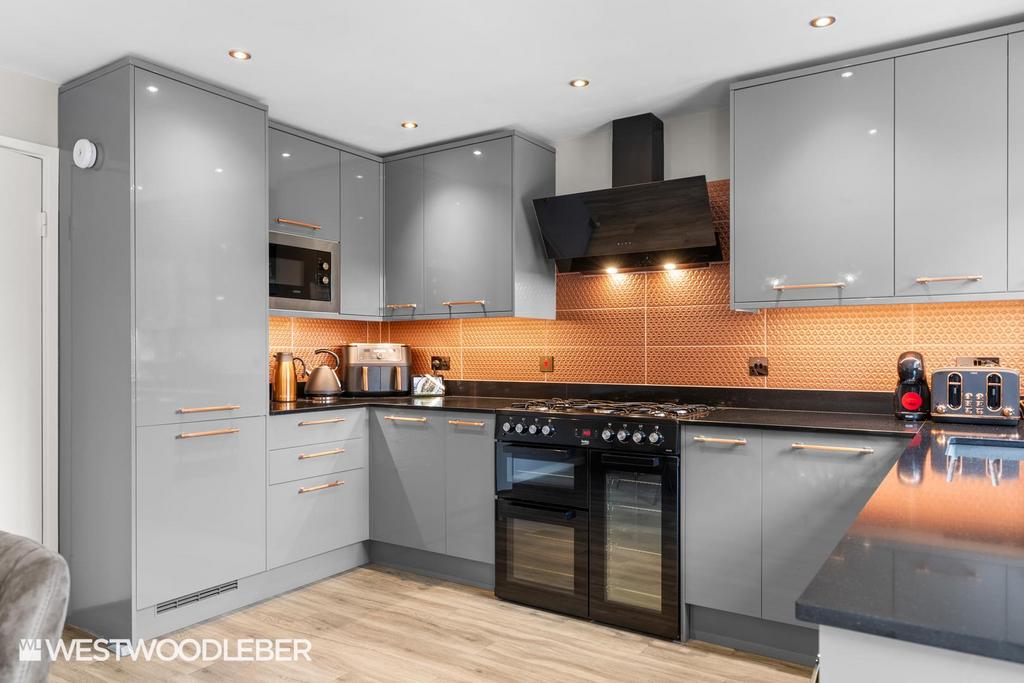 Brookside 7.jpg