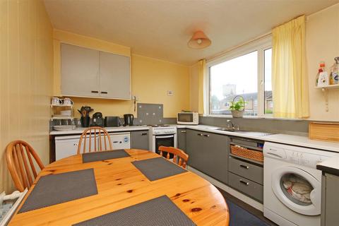 3 bedroom terraced house for sale, Lindsey Avenue, York