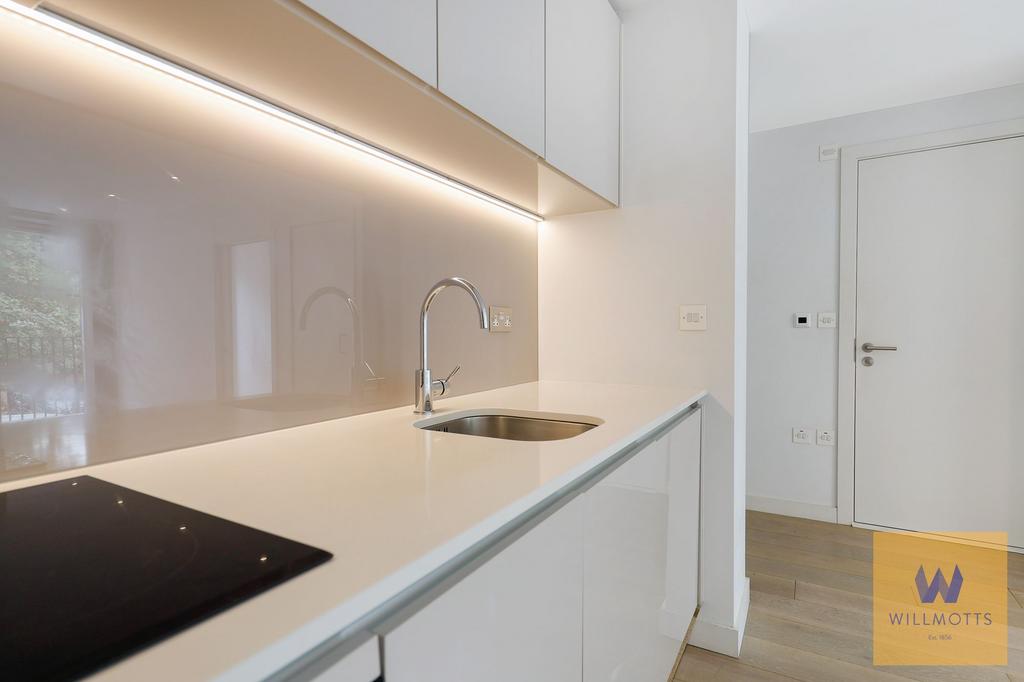 Open Plan Kitchen/Lounge