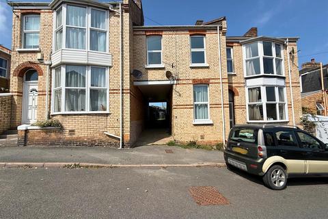 2 Richmond Road, Ilfracombe, EX34 8DG