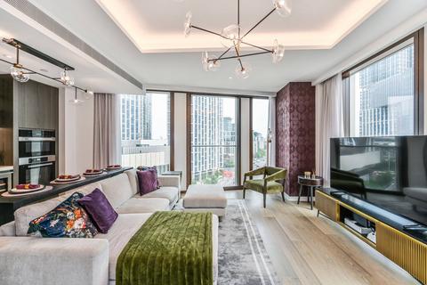 3 bedroom flat for sale, Thames City, Nine Elms, London, SW8