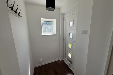 2 bedroom semi-detached house to rent, Llwyn Y Bioden, Cwmrhydyceirw, SA6 6TD