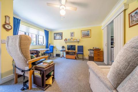 2 bedroom retirement property for sale, College Court, Ludlow