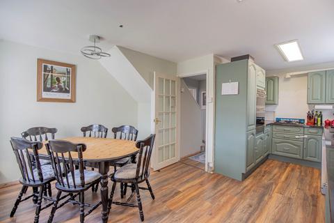 3 bedroom semi-detached house for sale, Newnton Grove, Malmesbury, SN16