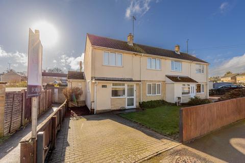3 bedroom semi-detached house for sale, Newnton Grove, Malmesbury, SN16