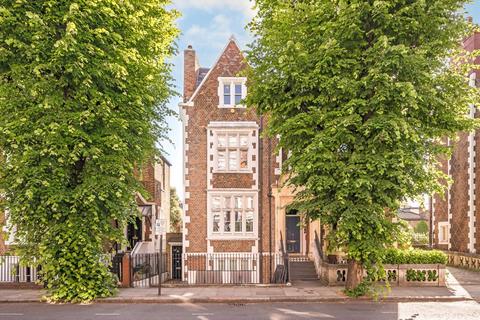 St Anns Villas, London W11