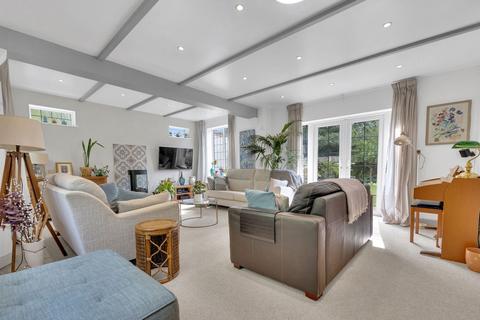 4 bedroom detached house for sale, Warwick Road, Solihull B91