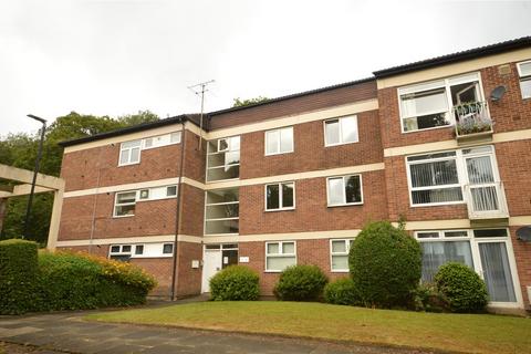 2 bedroom apartment for sale, Foxhill Court, Weetwood, Leeds, West Yorkshire