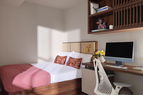 Studio to rent, Cromwell Road, South Kensington,  London SW7