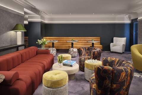 Studio to rent, Cromwell Road, South Kensington,  London SW7