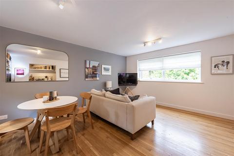 1 bedroom flat for sale, Milton Road, Harpenden